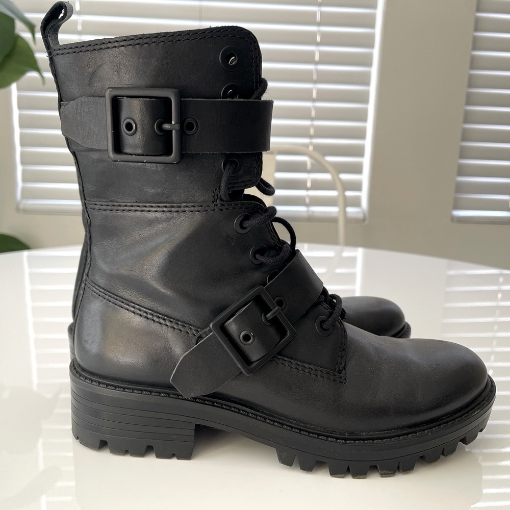 Kendall & Kylie Black Boots